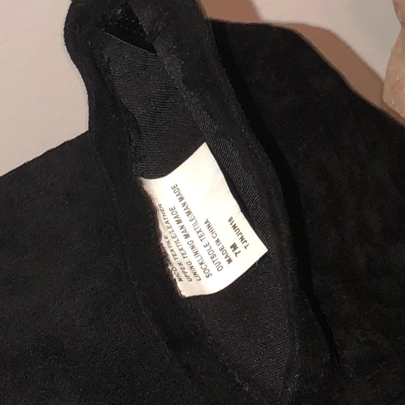 Nanette Ankle Boots - Picture 6 of 8